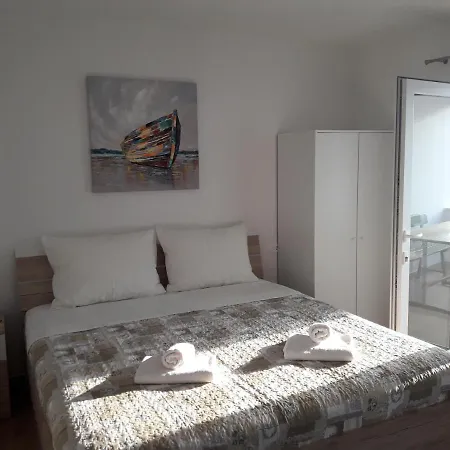 شقة Gracia & Toni