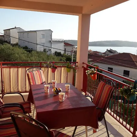 Appartement Gracia & Toni Trogir