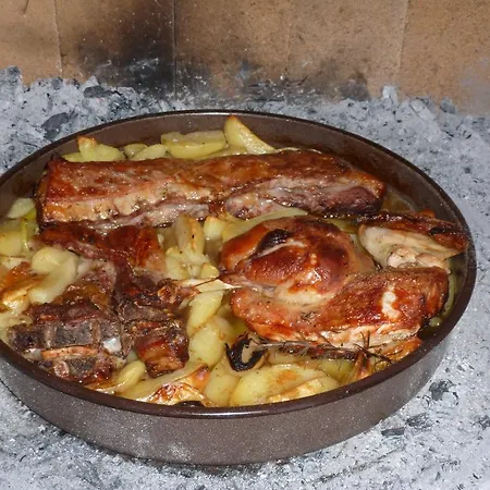 Gracia & Toni شقة تروغير