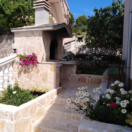 Gracia & Toni * تروغير