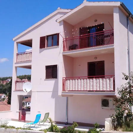 Gracia & Toni * تروغير