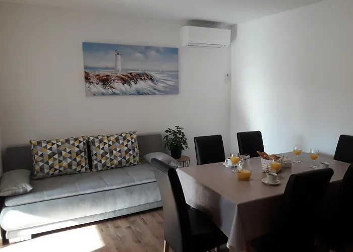 Gracia & Toni Apartment Trogir