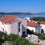 Gracia & Toni Trogir