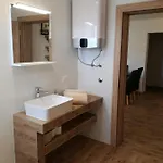 Gracia & Toni Apartamento *